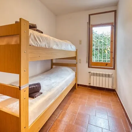 Sleeps 12 Pool Wifi